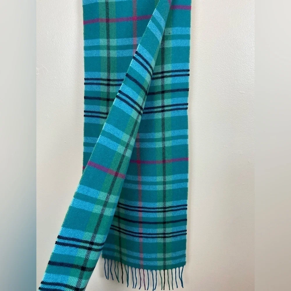 Peck & Peck 100% Cashmere Fringe Blue Scarf 65X10